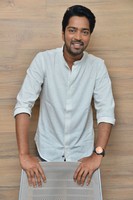 Allari Naresh Silly Fellows Interview